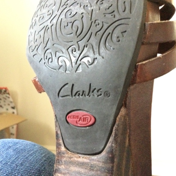 Clarks Artisan brown leather strappy sandal 7.5 M - Picture 4 of 4